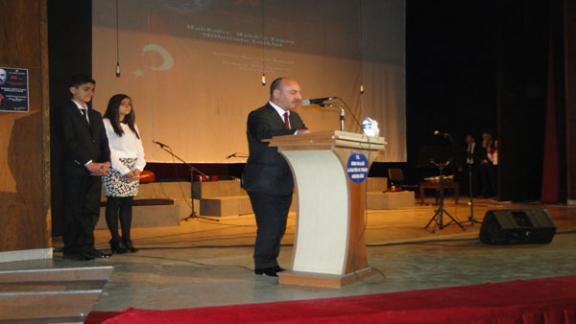 İstiklal Marşının Kabulünün 94. Yıldönümü münasebetiyle İl Kültür Merkezi Konferans Salonunda gerçekleştirilen törenle Mehmet Akif ERSOY bir kez daha anıldı.