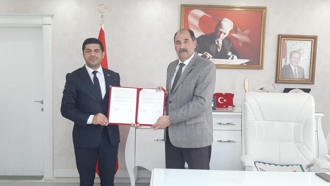 IĞDIR DENETİMLİ SERBESTLİK MÜDÜRLÜĞÜ İLE IĞDIR İL MİLLİ EĞİTİM MÜDÜRLÜĞÜ ARASINDA İŞ BİRLİĞİ PROTOKOLÜ İMZALANDI